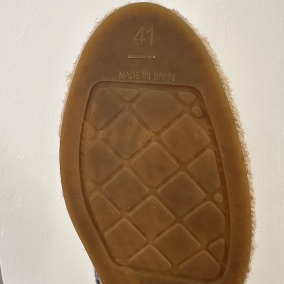 CHANEL Tweed Espadrilles - Picture 8 of 8